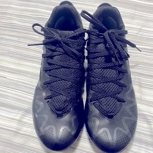 Men’s adidas Freak Spark mid football cleats